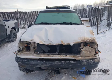 1996 Ford Explorer from USA, damaged, VIN 1FMCU24X5TUC00353